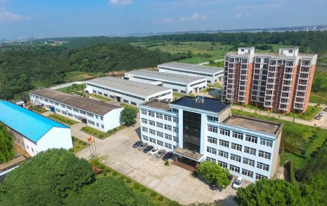湖北昌利公司連續(xù)25年榮獲“守合同重信用企業(yè)”，始終將誠信經(jīng)營放在第一位！