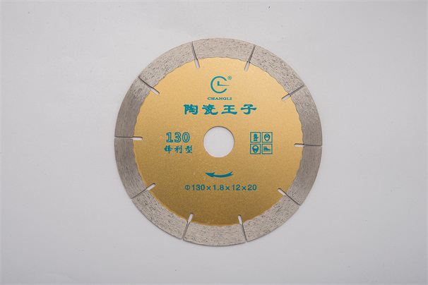 瓷磚外墻脫落？這些瓷磚切割片加工過(guò)的瓷磚還可以貼多久？